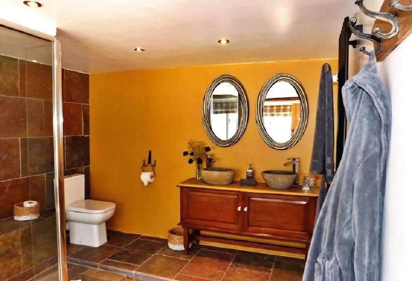 膳宿费 The Coach House At Maes Y Coed Farm