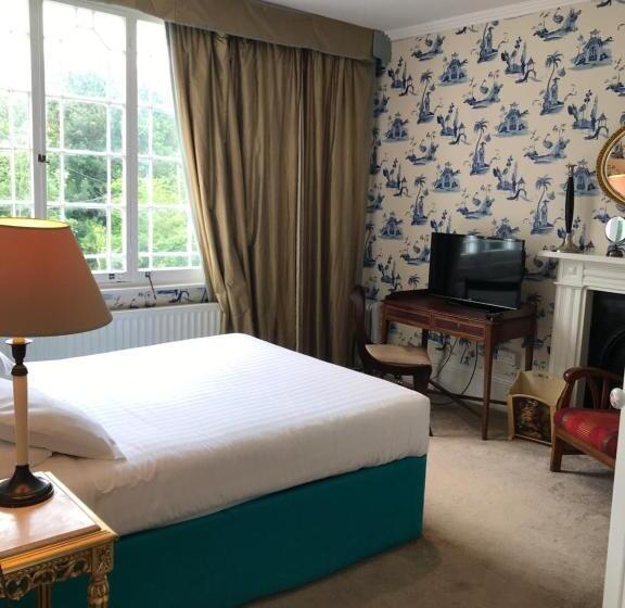 بنسيون Victoria Spa Lodge