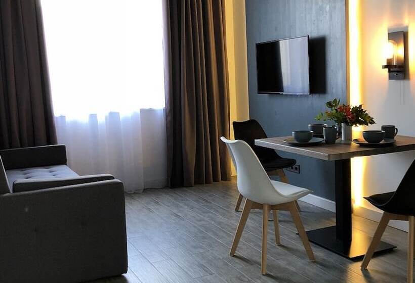 پانسیون Welcome Summer