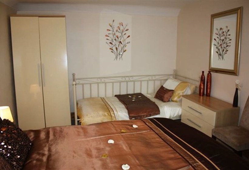 Robertsbridge Retreat Upper Apartment