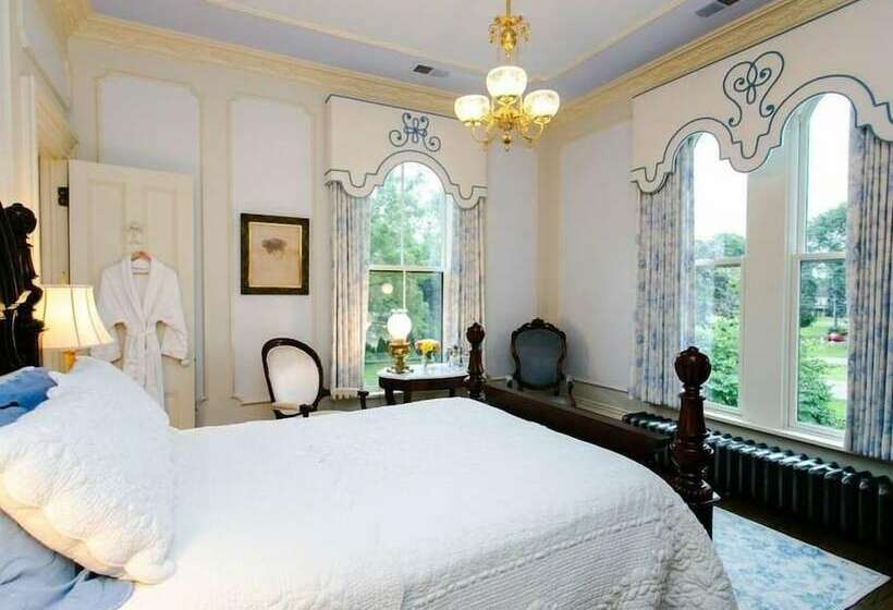 تختخواب و صبحانه Silas W Robbins House