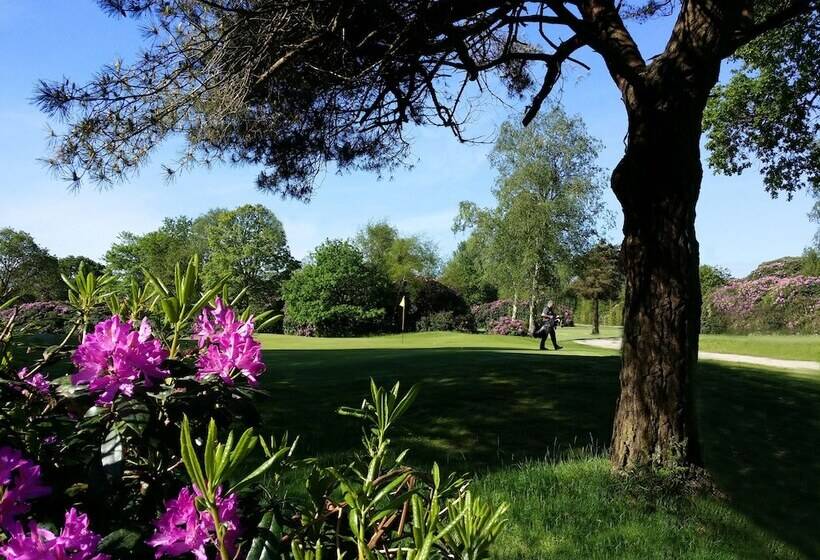 Dorset Resort