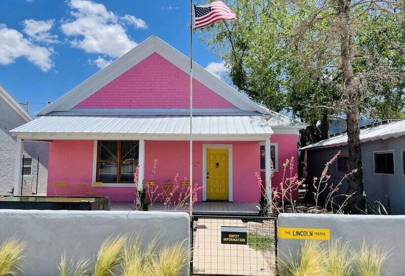 The Lincoln Marfa