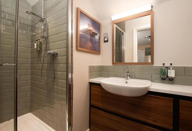 The Lindisfarne Inn The Inn Collection Group