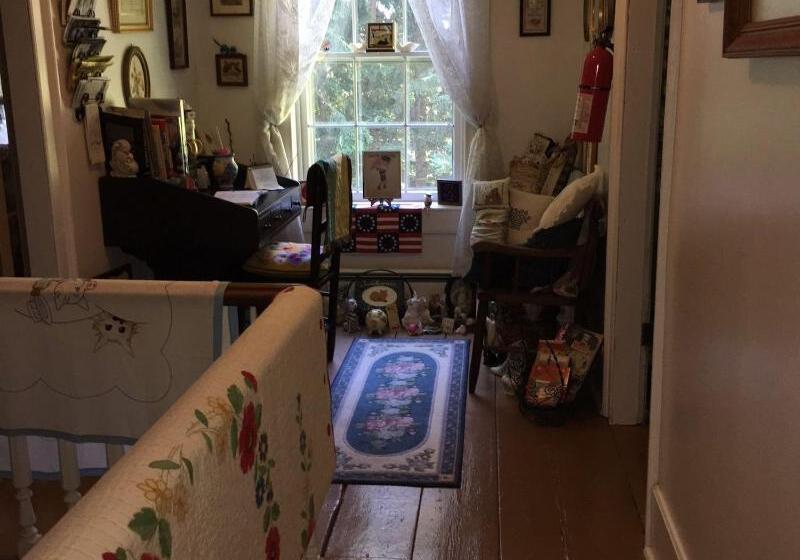 The Pratt Smith House B&b