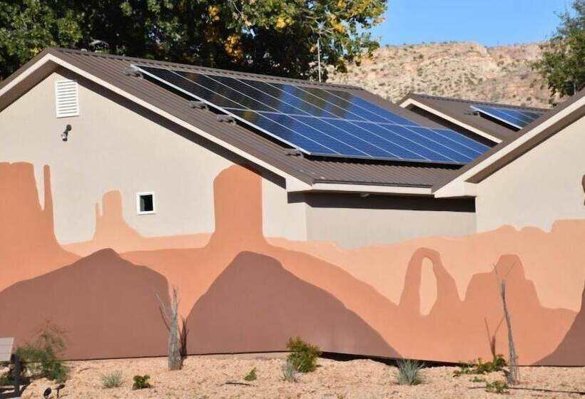 Zions Camp And Cottages