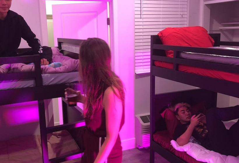 Общежитие La Bed Rentals