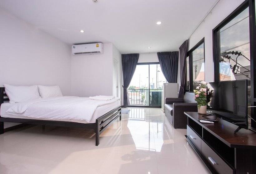 Baan Paknam