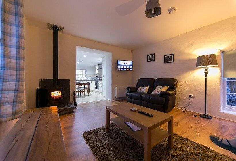 Ballymultimber Cottages