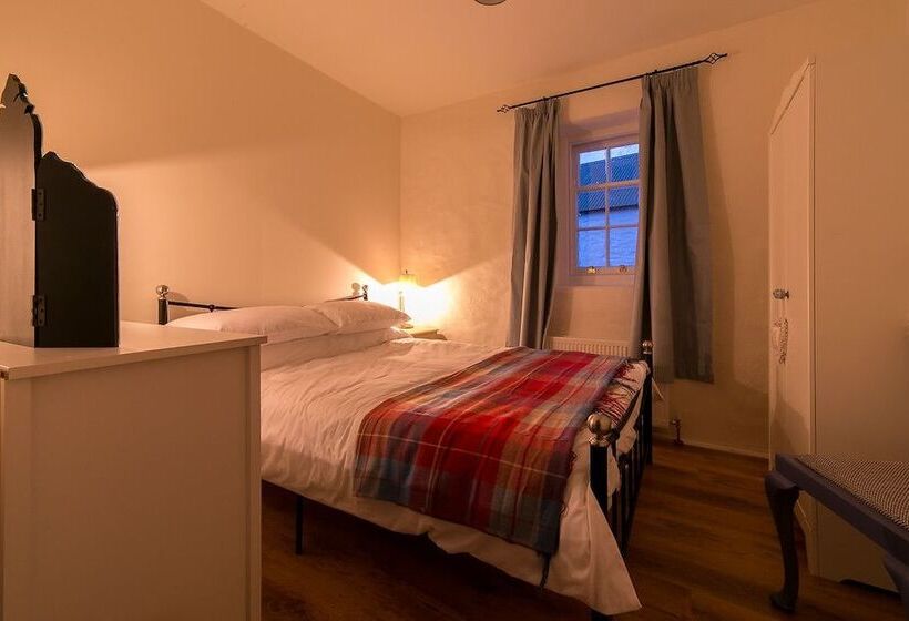 Ballymultimber Cottages