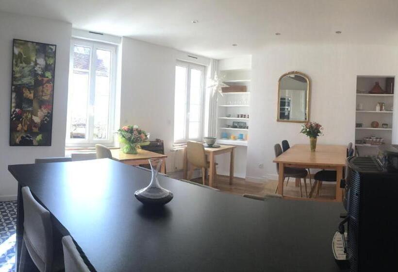 Bed and Breakfast Au Coeur De Nuits