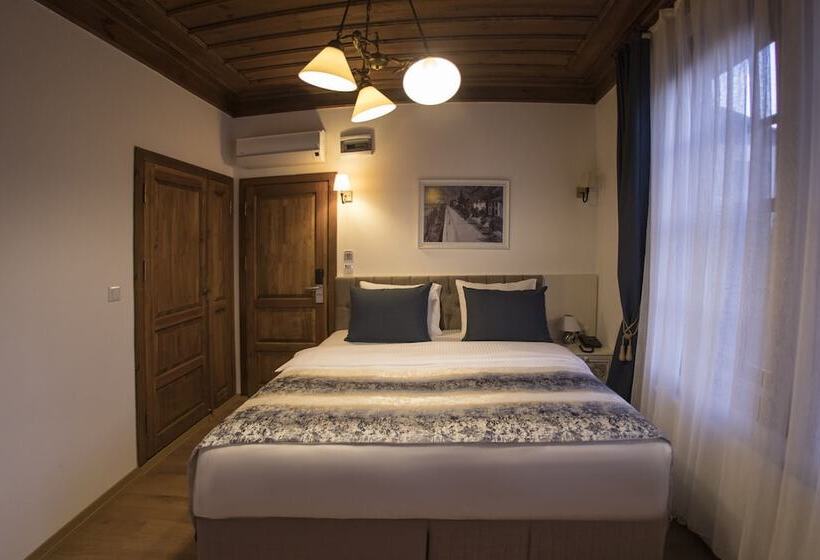 تختخواب و صبحانه Bayezi̇d Han Konak