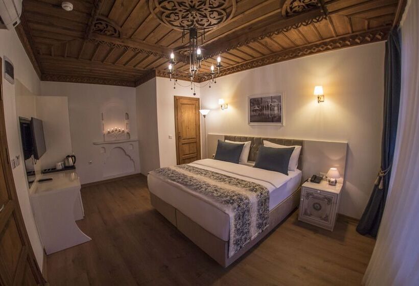 تختخواب و صبحانه Bayezi̇d Han Konak