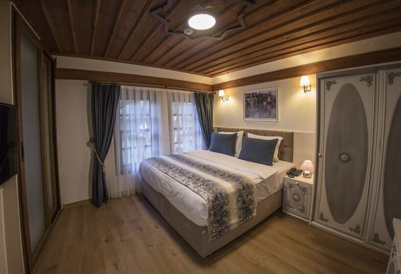 تختخواب و صبحانه Bayezi̇d Han Konak