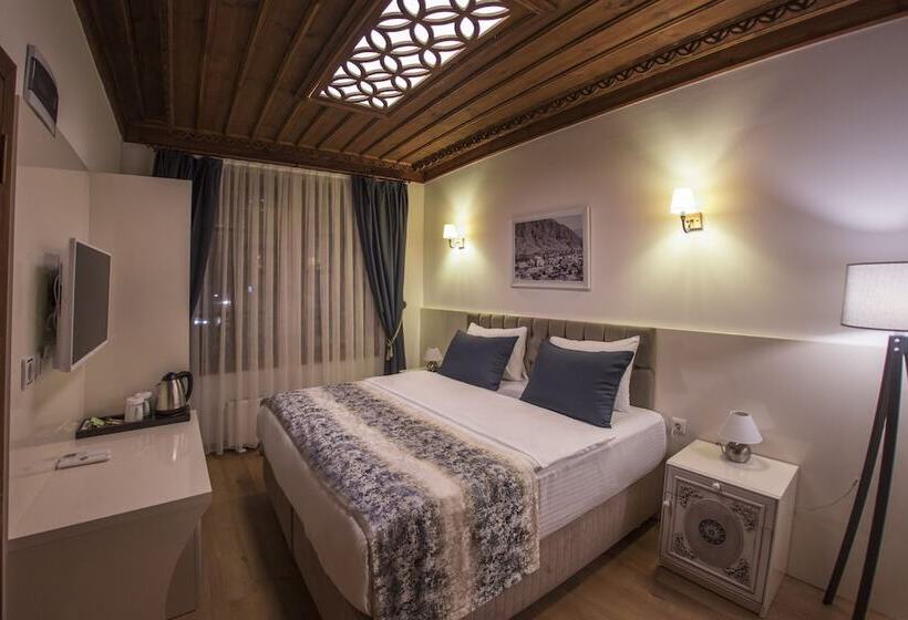 تختخواب و صبحانه Bayezi̇d Han Konak