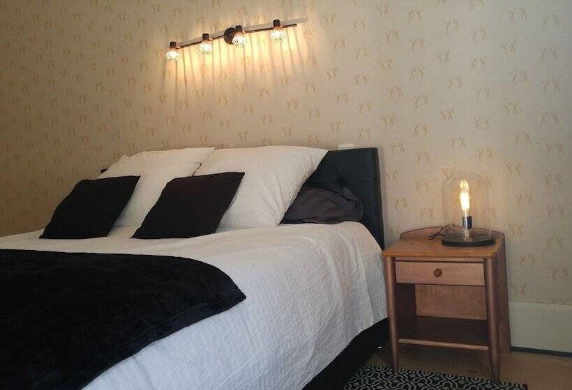 ベッドアンドブレックファースト Domaine De Bramefaon