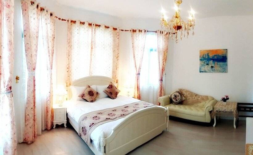 تختخواب و صبحانه Gihak Homestay