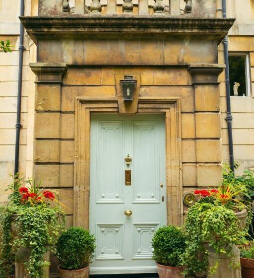 민박 Grosvenor Villa