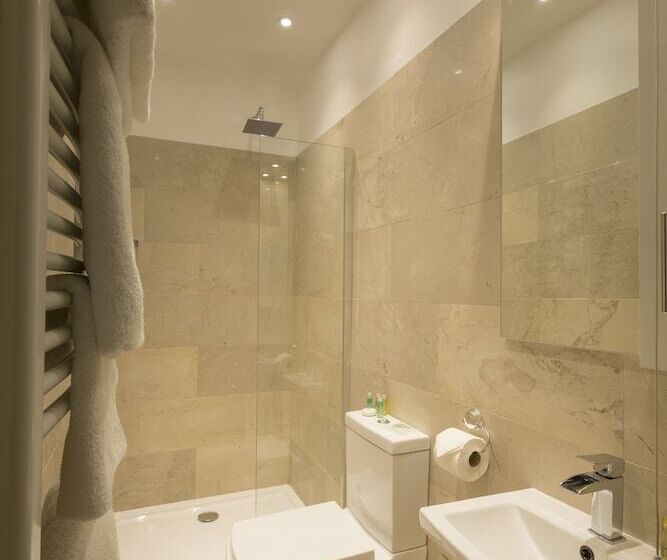 민박 Grosvenor Villa