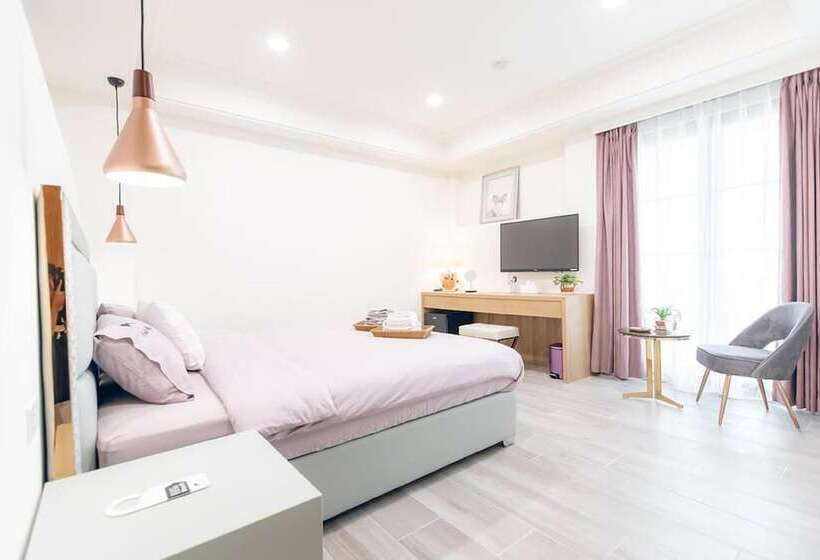 تختخواب و صبحانه Kiwi Villa