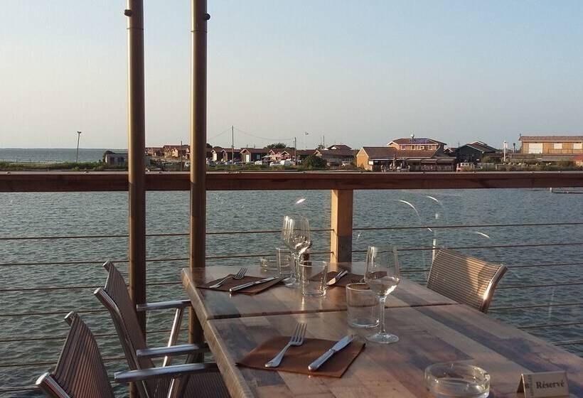 تختخواب و صبحانه Le Pilotis