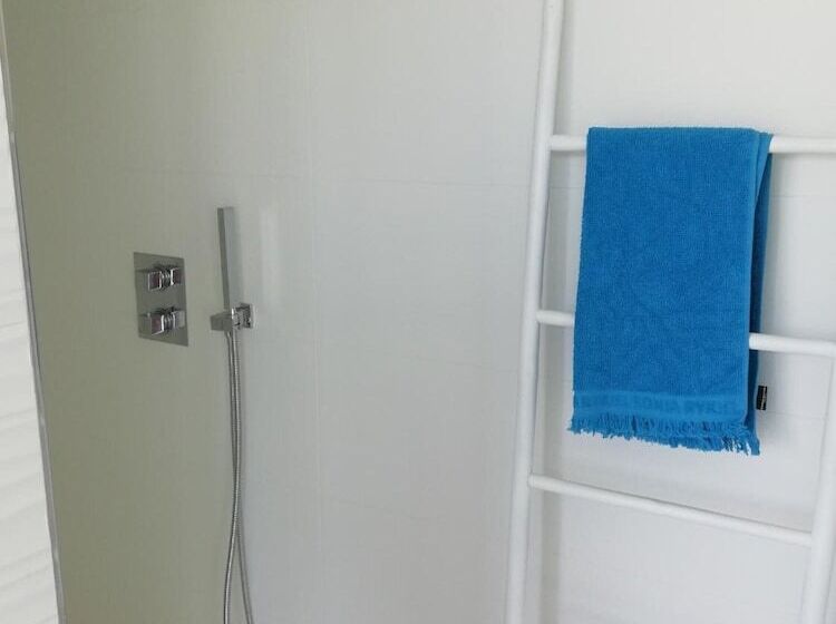 تختخواب و صبحانه Le Pilotis