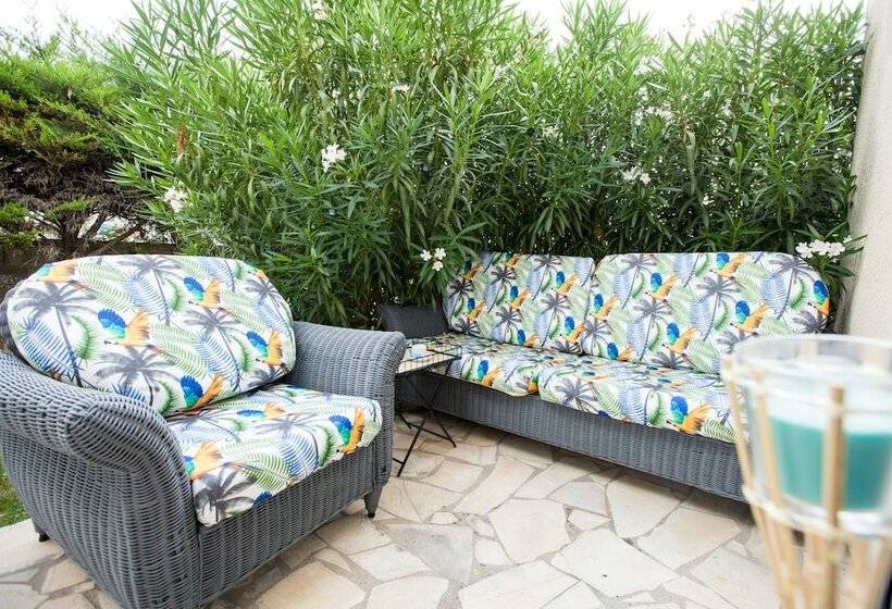 مبيت وإفطار Les Villas Du Triangle   Chambres D Hôtes