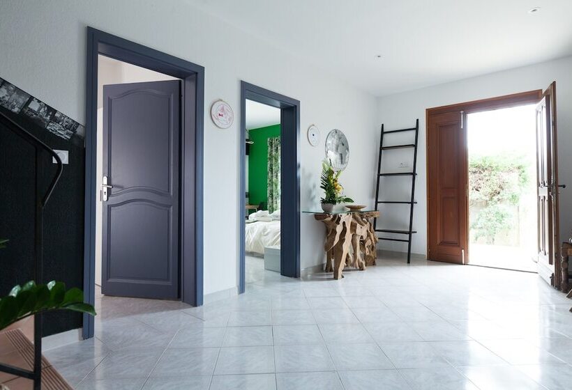 مبيت وإفطار Les Villas Du Triangle   Chambres D Hôtes