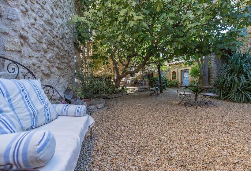 צימר Mas De Foncaudette