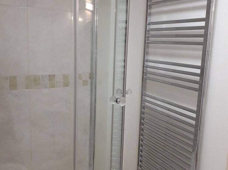 צימר Melin Tregib