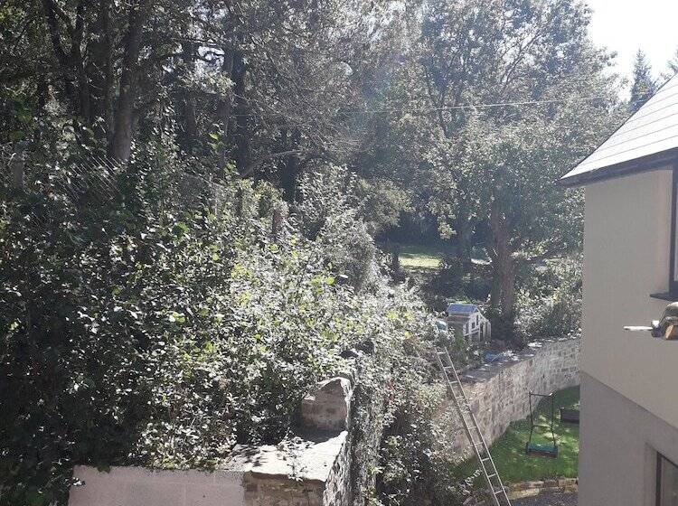 צימר Melin Tregib