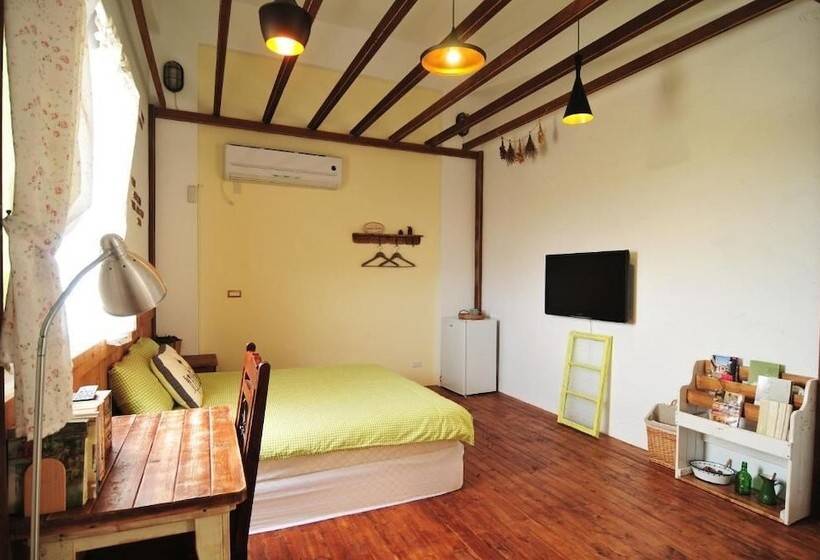 تختخواب و صبحانه Minami Kaze