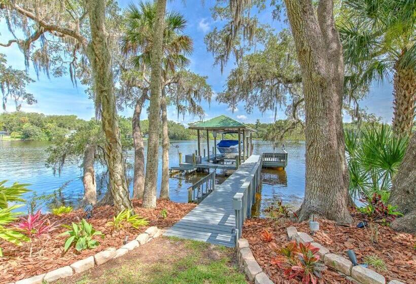 مبيت وإفطار Riverbend Retreat   Fla