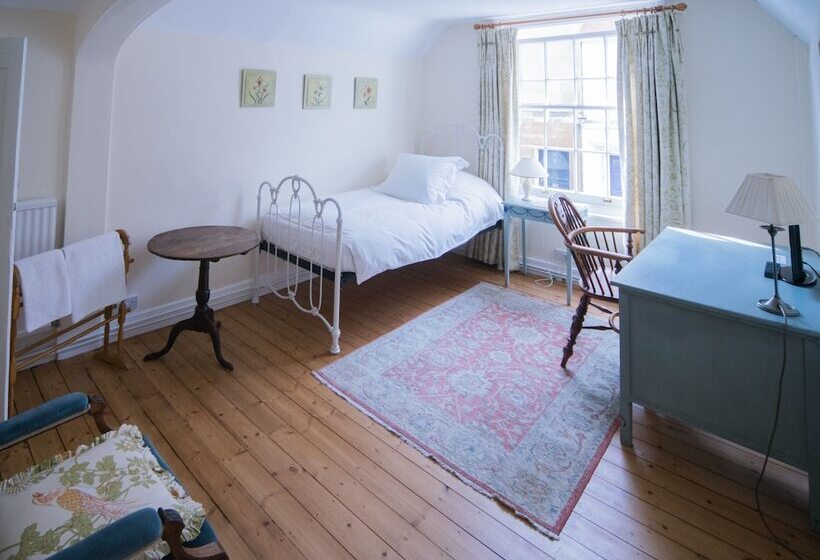 مبيت وإفطار S. Howard Guesthouse