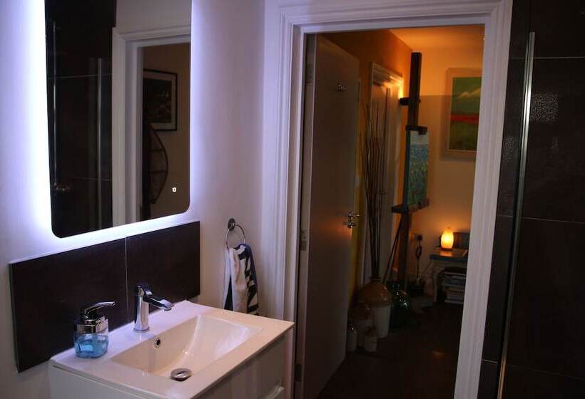 צימר The Enclave