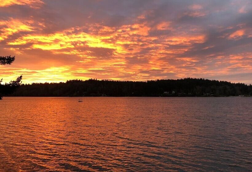 مبيت وإفطار The Heron House