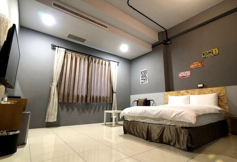 تختخواب و صبحانه Kenting True Color Hostel