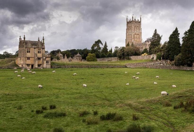 Camside, Chipping Campden   Taswell Retreats