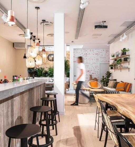 호스텔 Central Bordeaux Centre