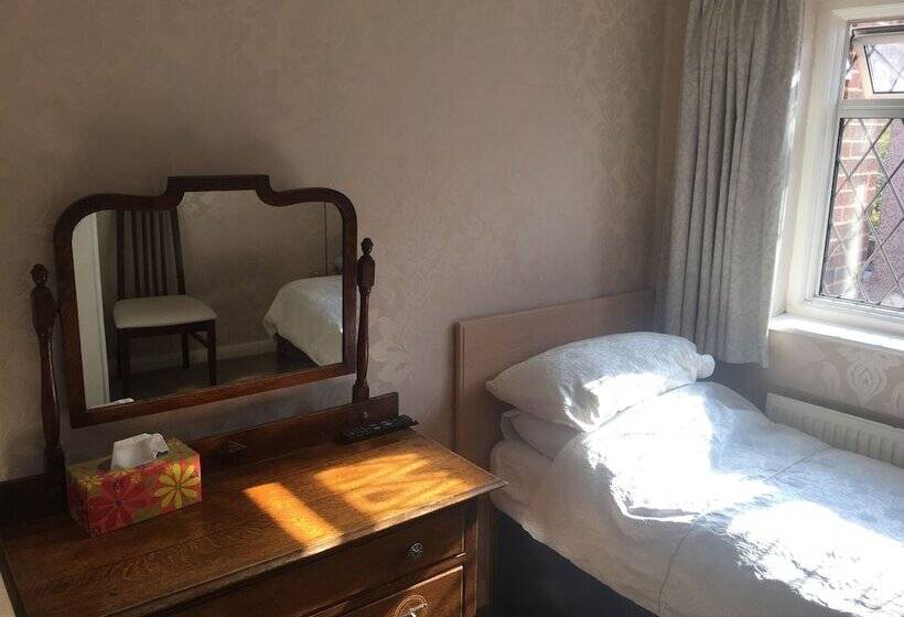 Edgware Bed And Breakfast