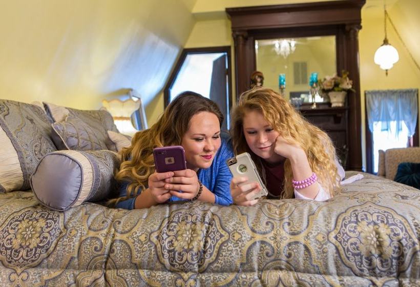 Grahamcarroll House Bed & Breakfast