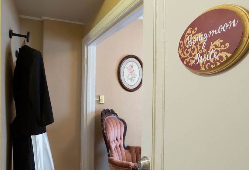 Grahamcarroll House Bed & Breakfast