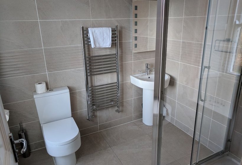 فندق فئة نجمة واحدة Lord Crewe