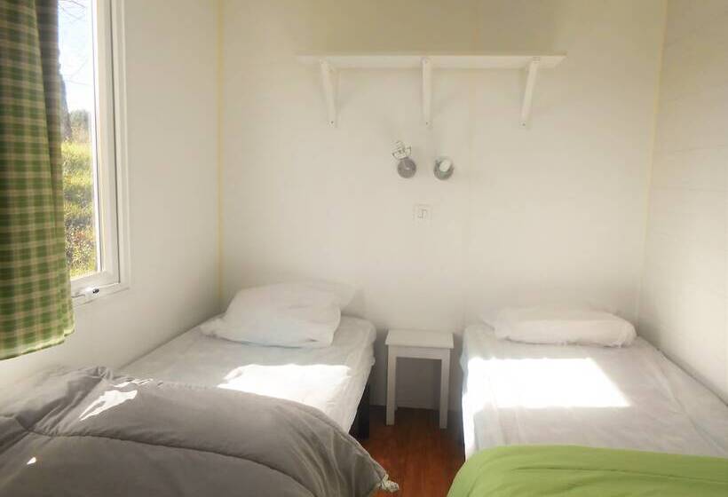 فندق Camping De Nevers