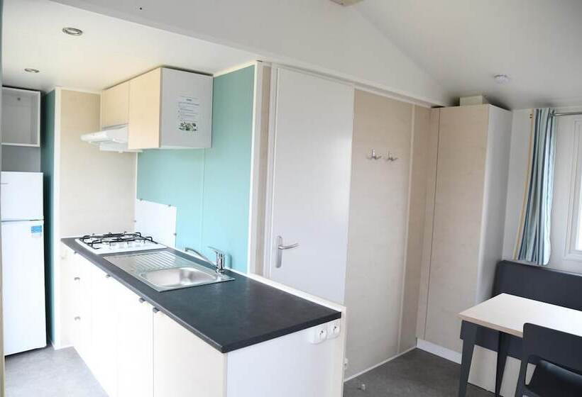 فندق Camping Le Pré Fleuri