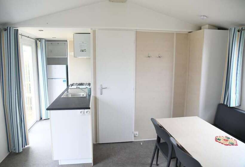 فندق Camping Le Pré Fleuri