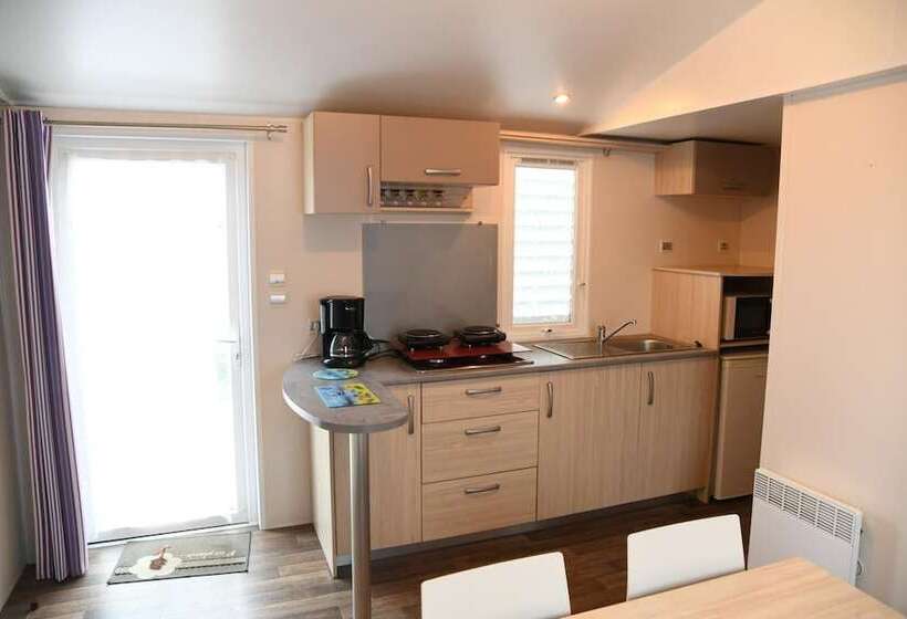 فندق Camping Le Pré Fleuri