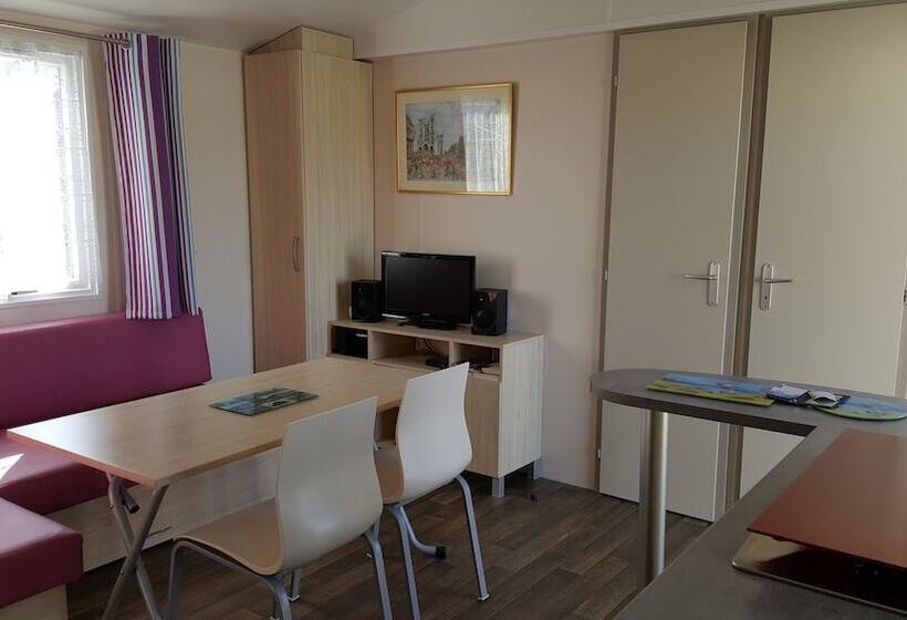 فندق Camping Le Pré Fleuri