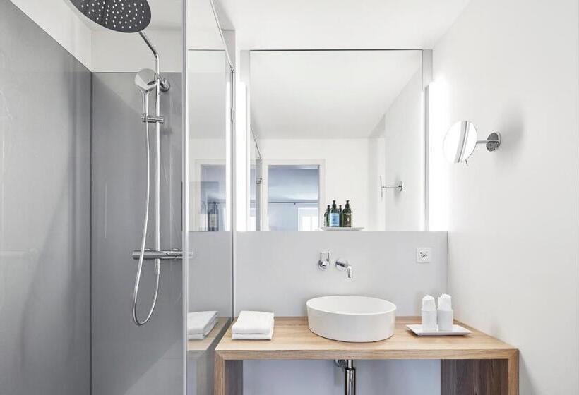 Отель Consum Boutique