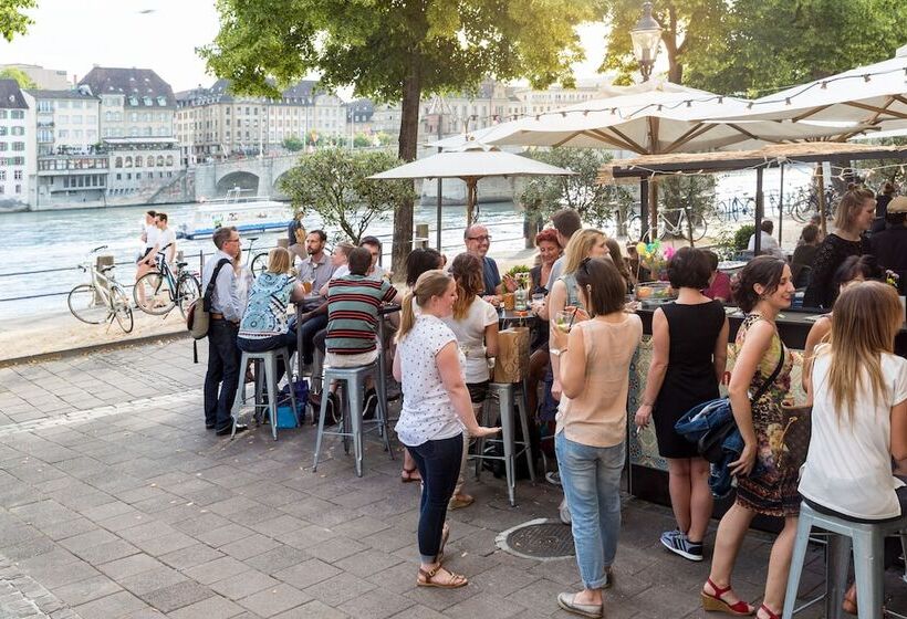 Отель Consum Boutique